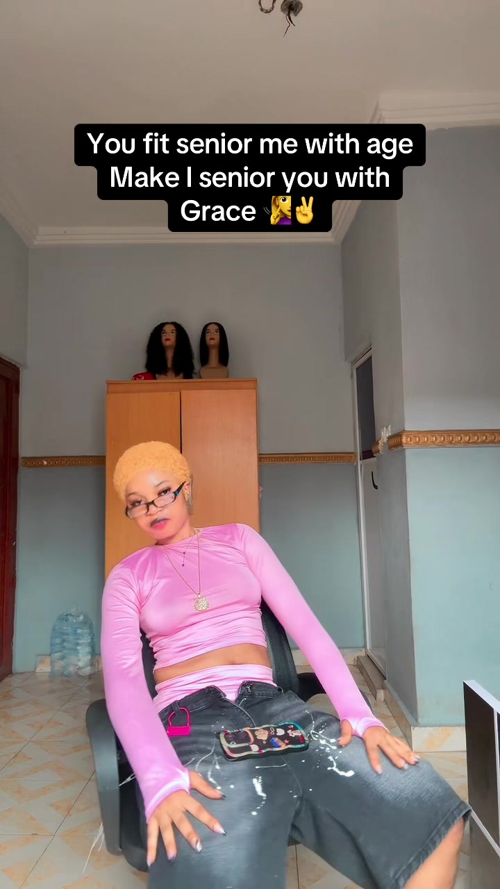 @attractionbabe