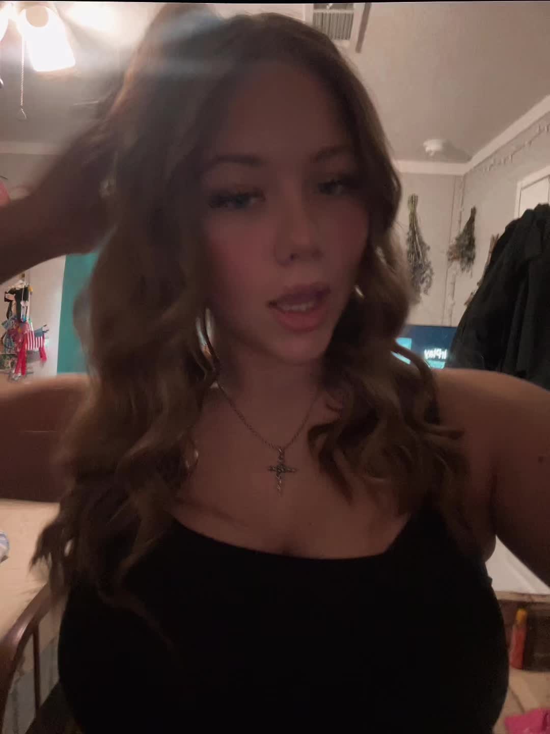 @Claire🖤⛓️&clubs;️