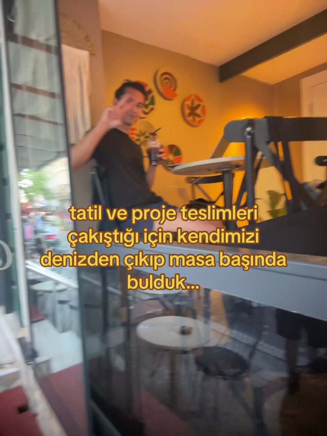 @melcuryy 🫧🫐🪭🎞️🫒🚏