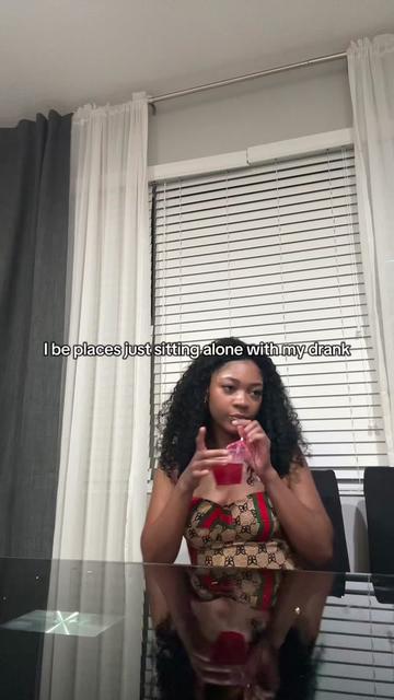 @Angela H