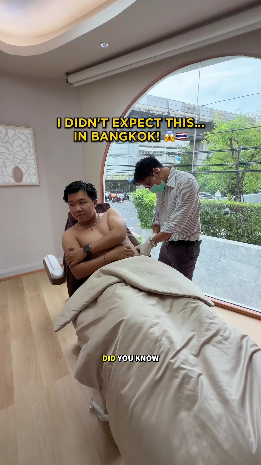 @Charlie🇹🇭🇯🇵