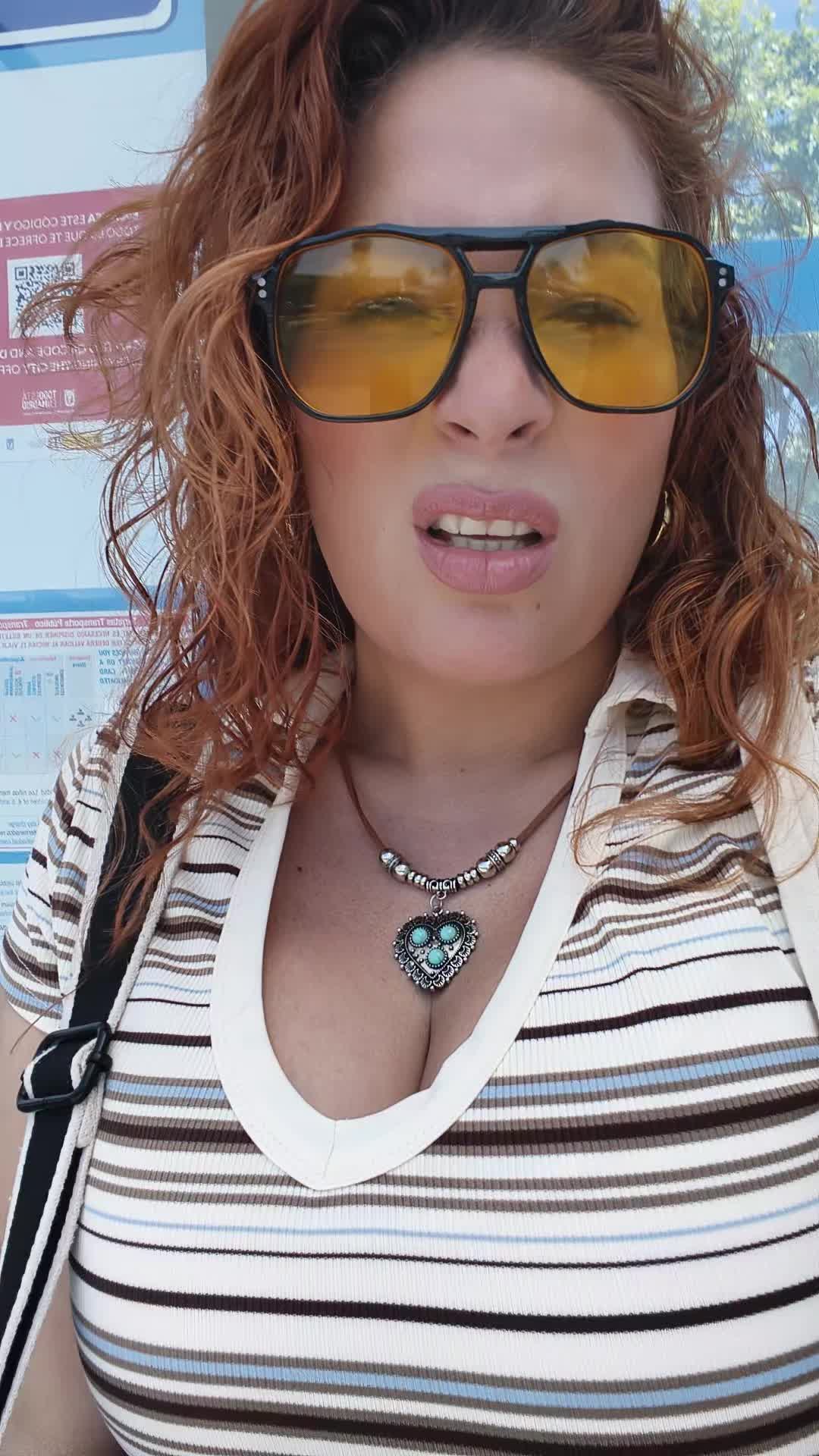 @roxxy
