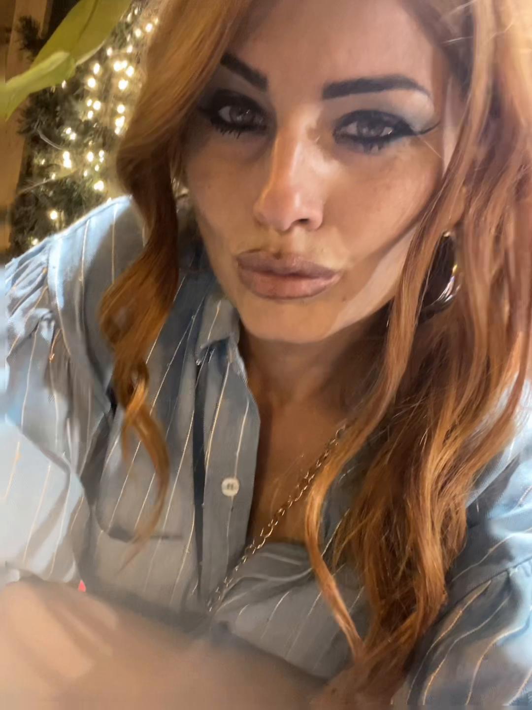 @dinacardone_official