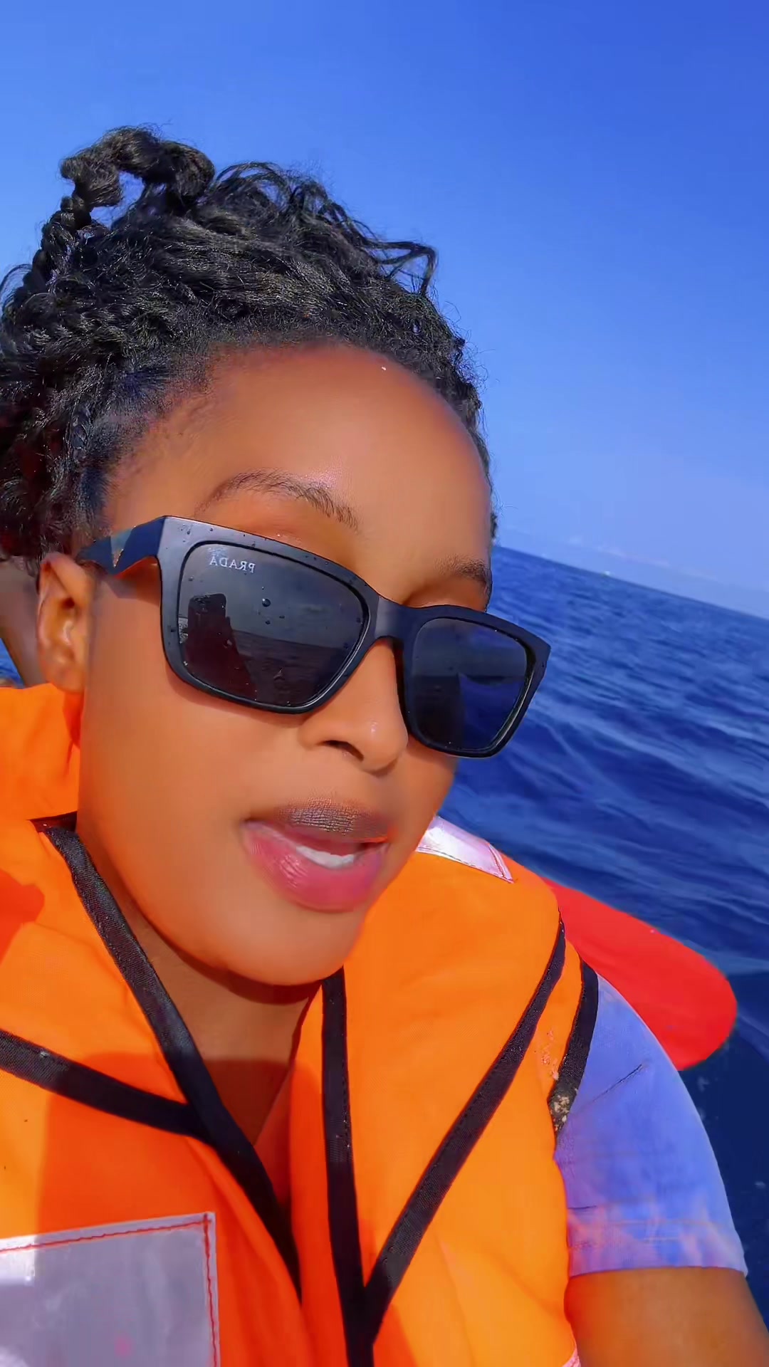 @Miss Gor&eacute;e 🏝️📍