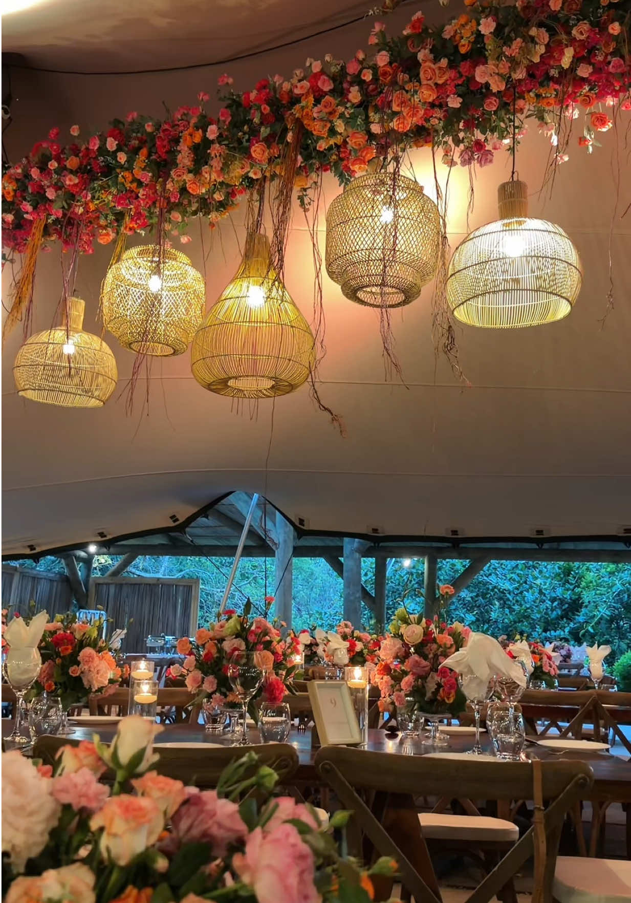 @kameliathefloraldesigner