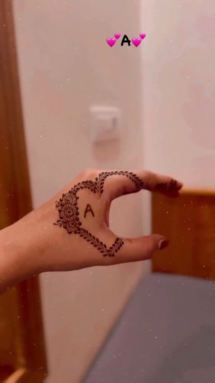 @Q̈𝓾𝓮𝓮𝓷 𝓞𝓯 𝓗𝓮𝓪𝓻𝓽𝓼 ❤
