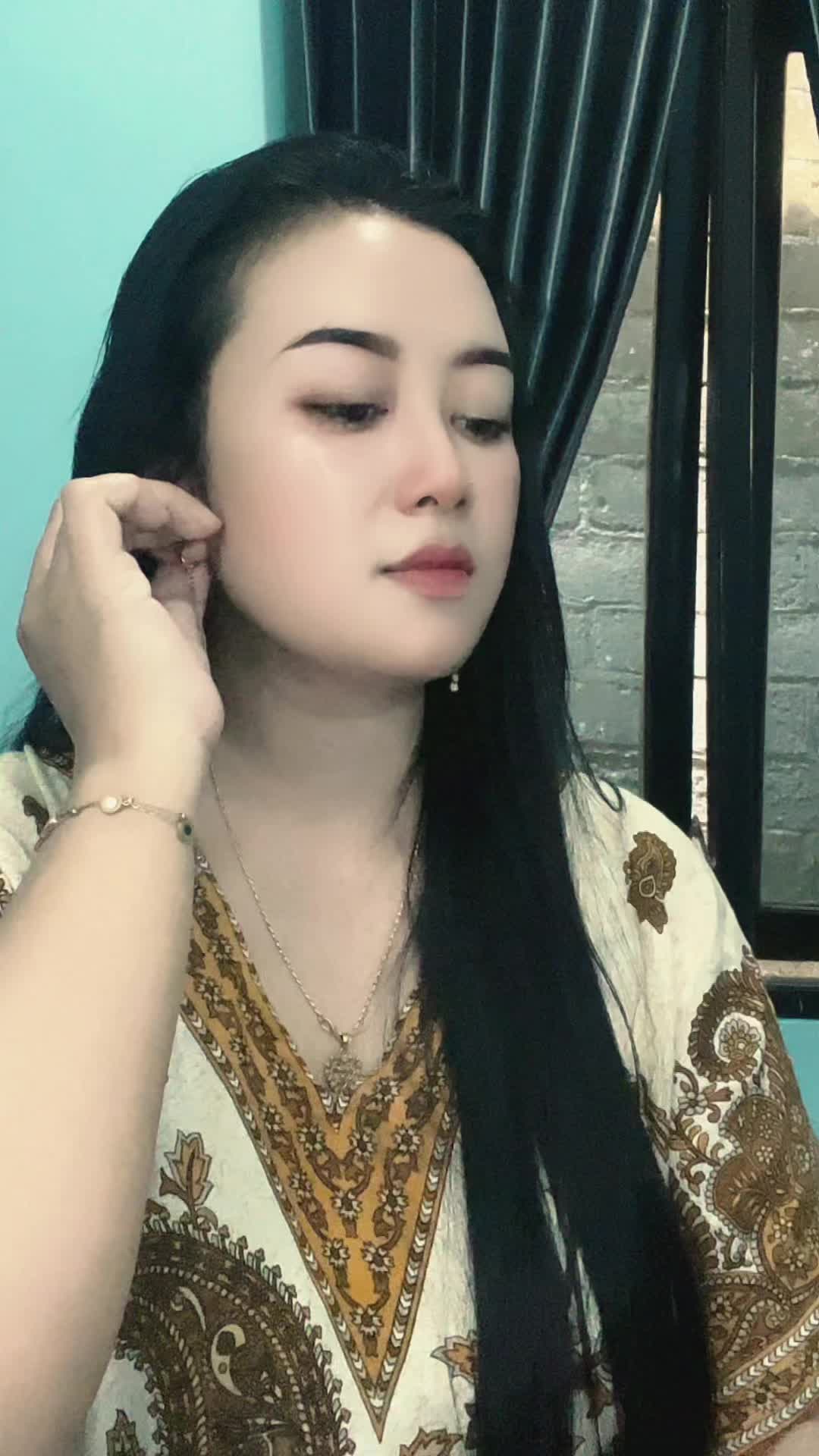 @Neha Zakira