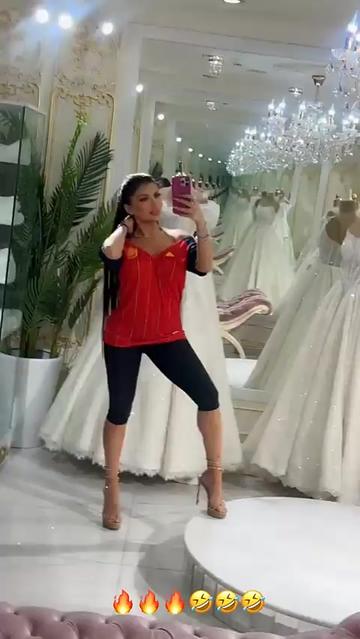 @Fans.hellyluv
