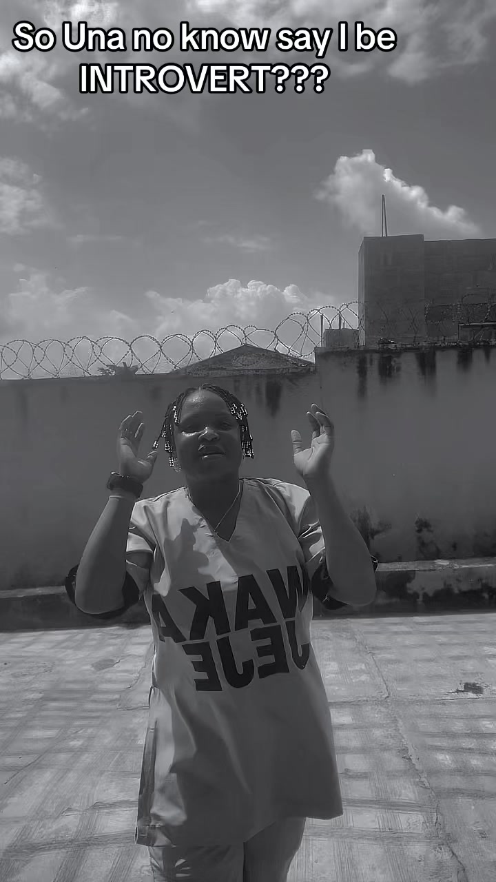 @&Egrave;k&uacute;nol&aacute;❤️💯 ❤️ (waka j&eacute;j&eacute;)