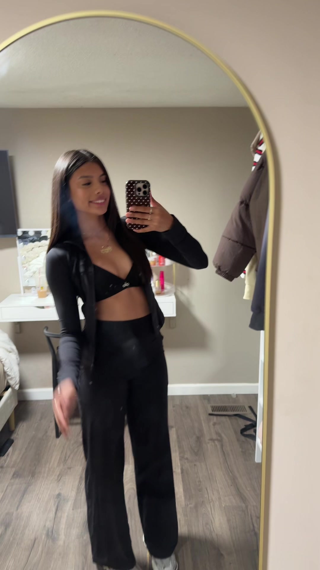 @𝐚𝐥𝐞