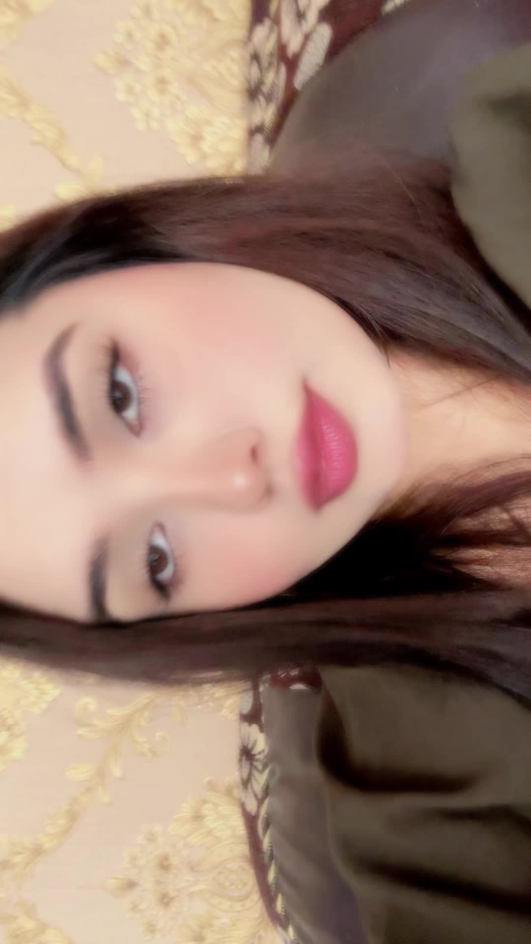 @R O S Y