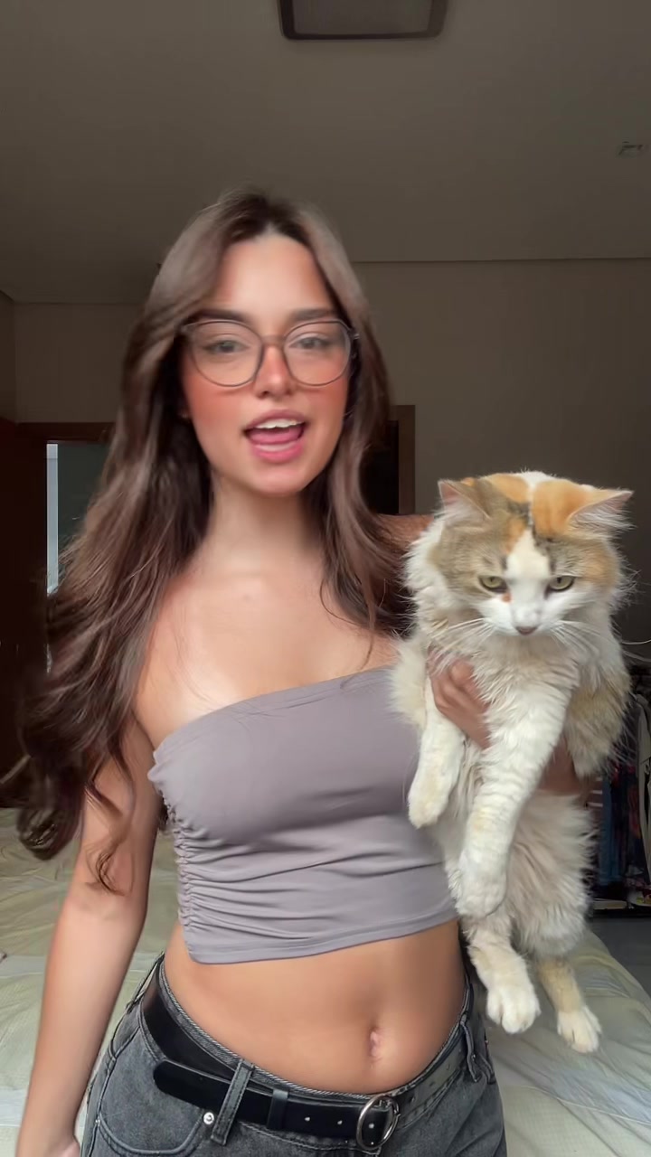 @sabrina