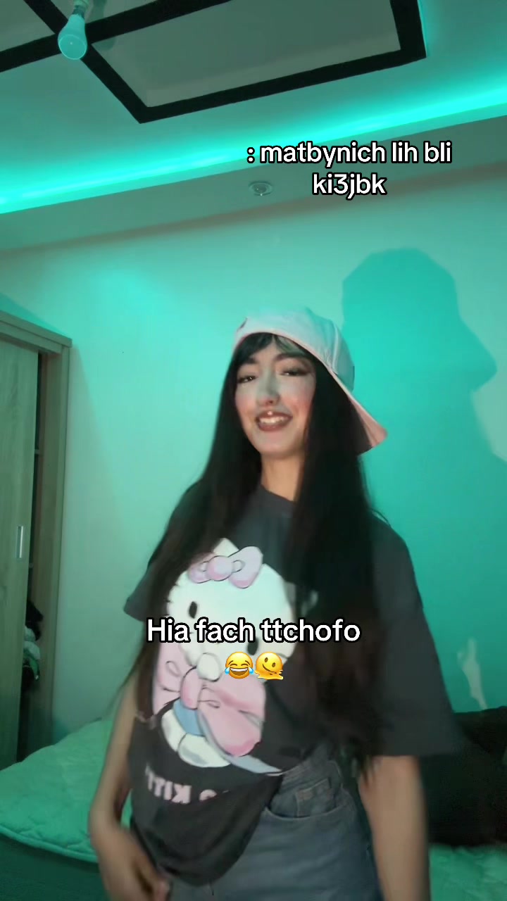 @👩🏻🦯➡️