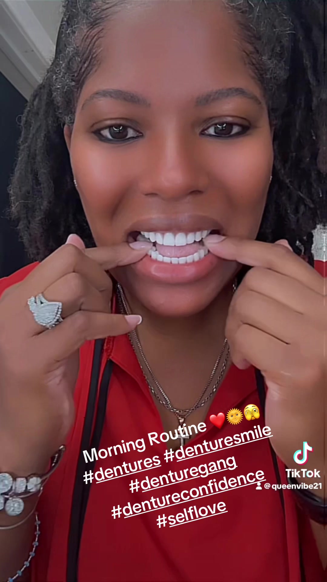 @queenvibe21
