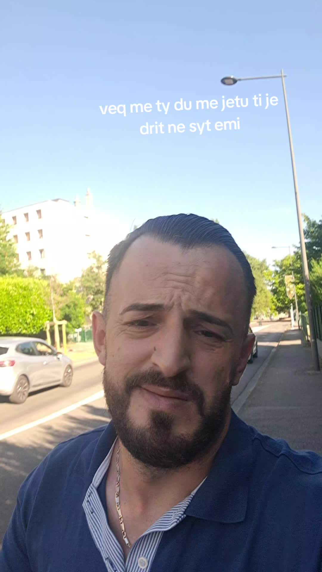 @Dritoni.emini.bab.e.bir.E.B.M