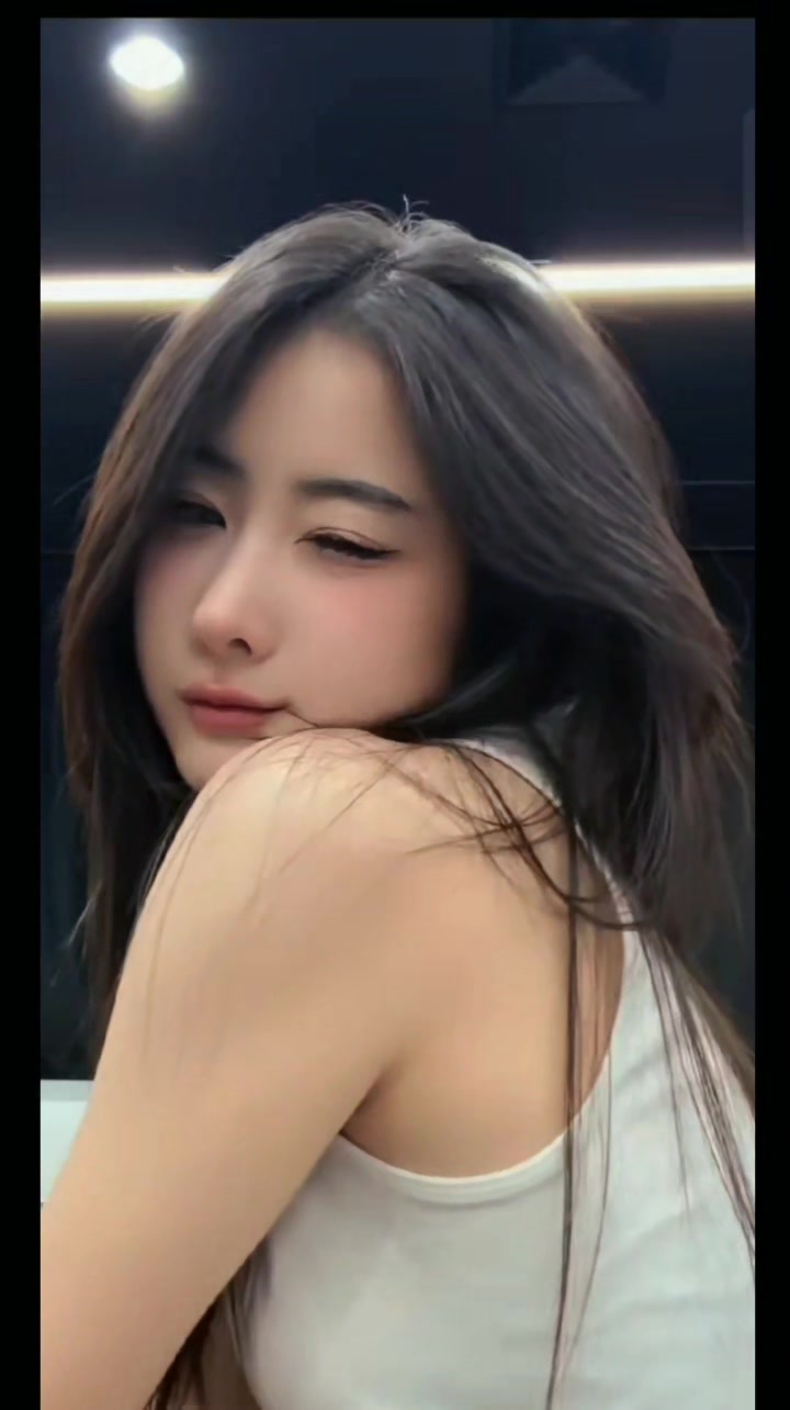 @J E L L Y A C E G U M M Y
