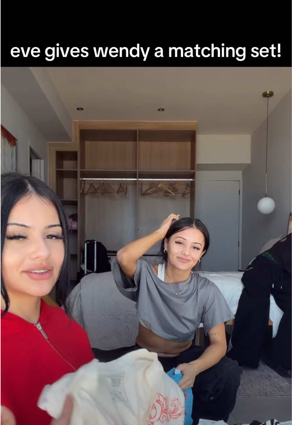 @qlips