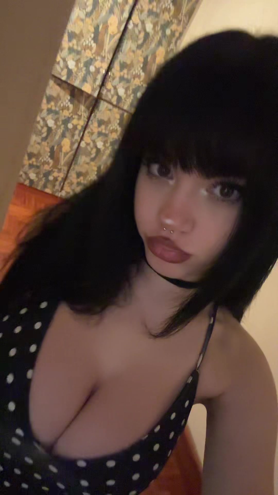 @️