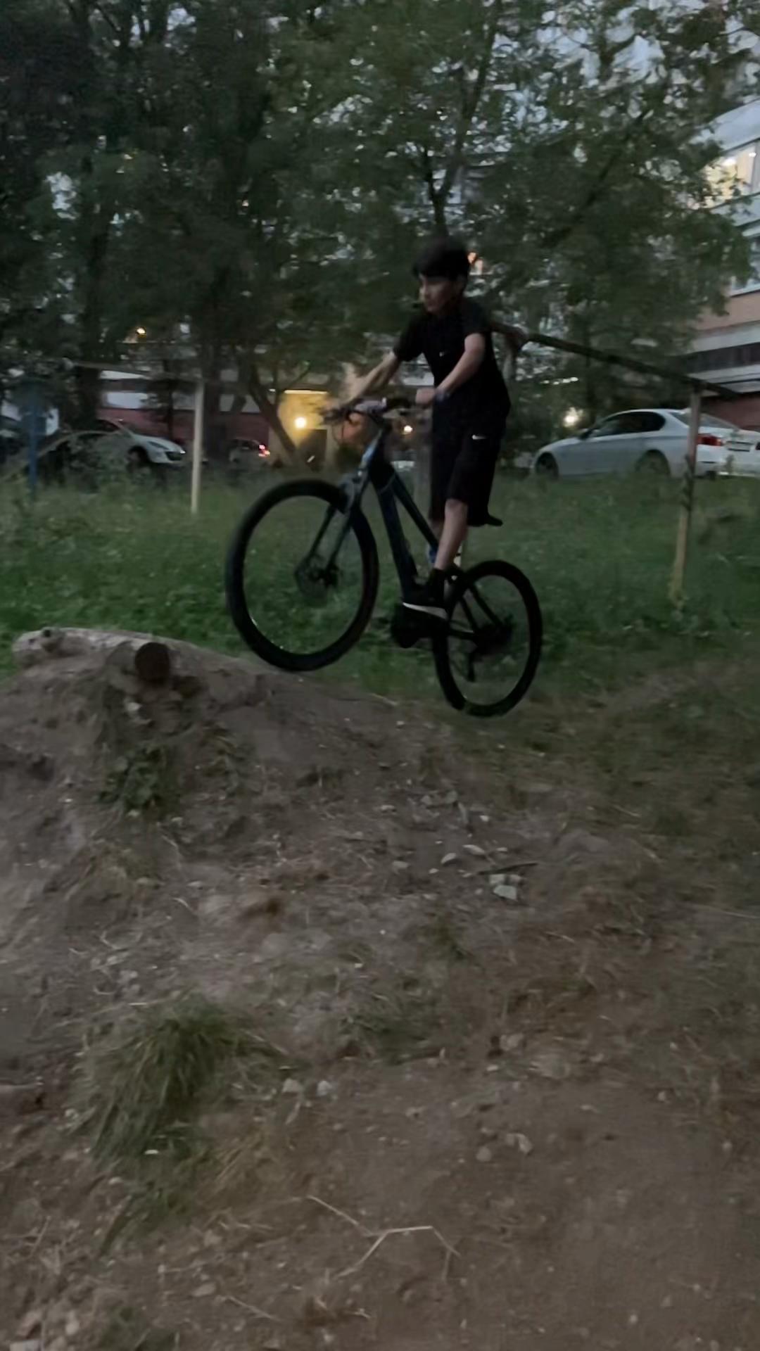 @alishov_🇦🇿
