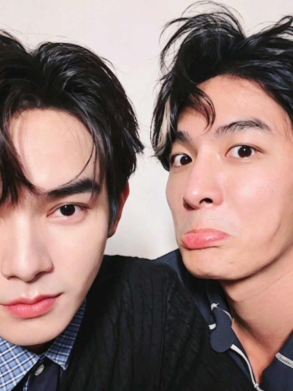 @๐โ
๏ธโจ