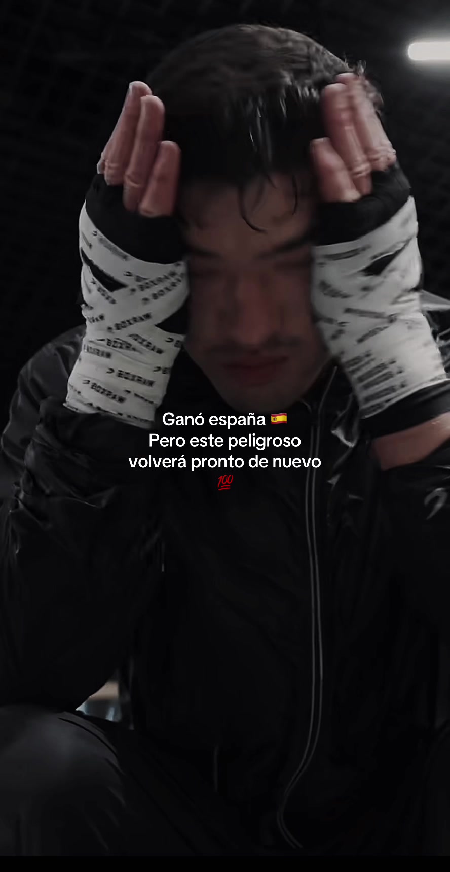 @D B