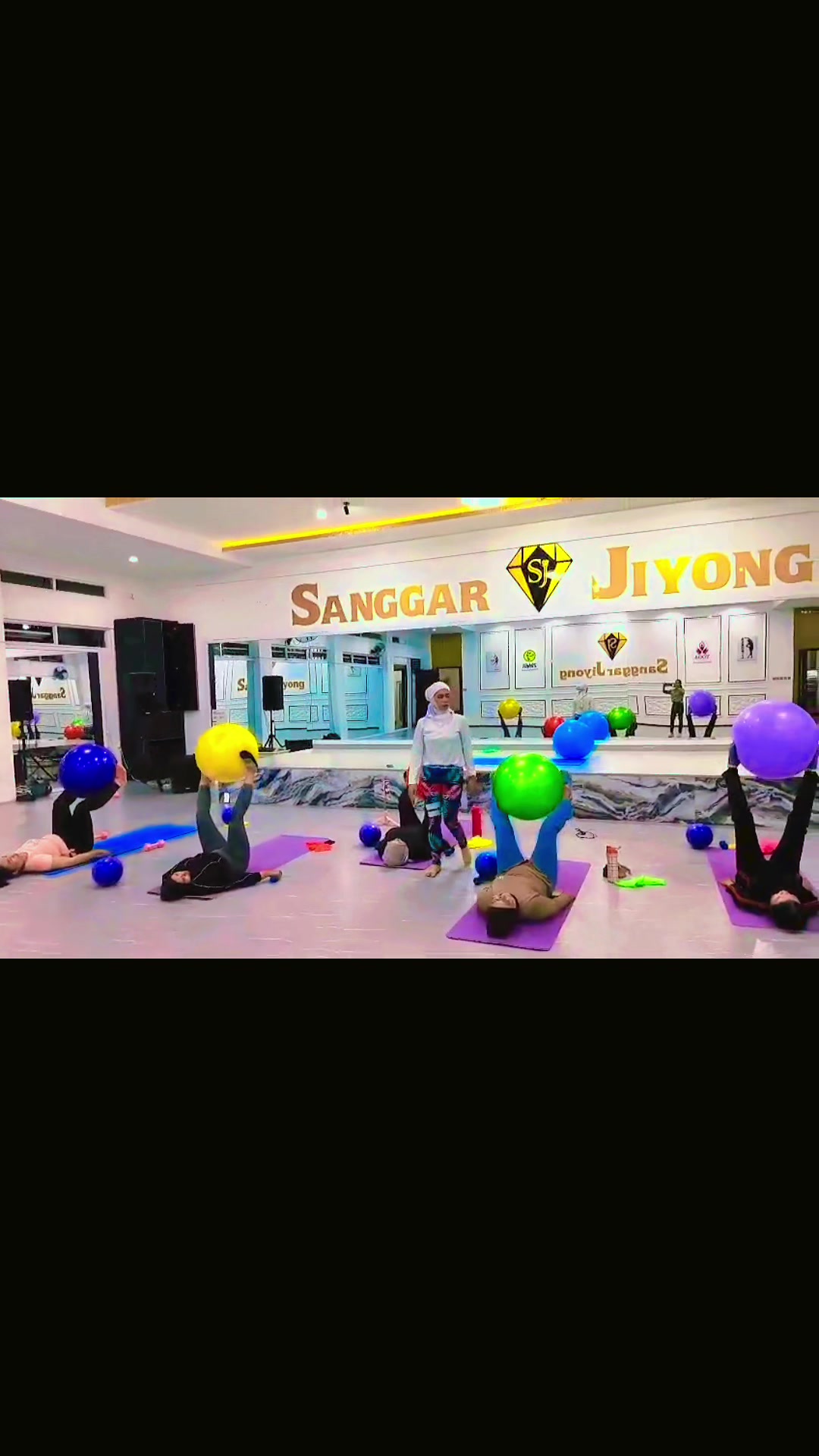 @SJ (SunentyJiyong)