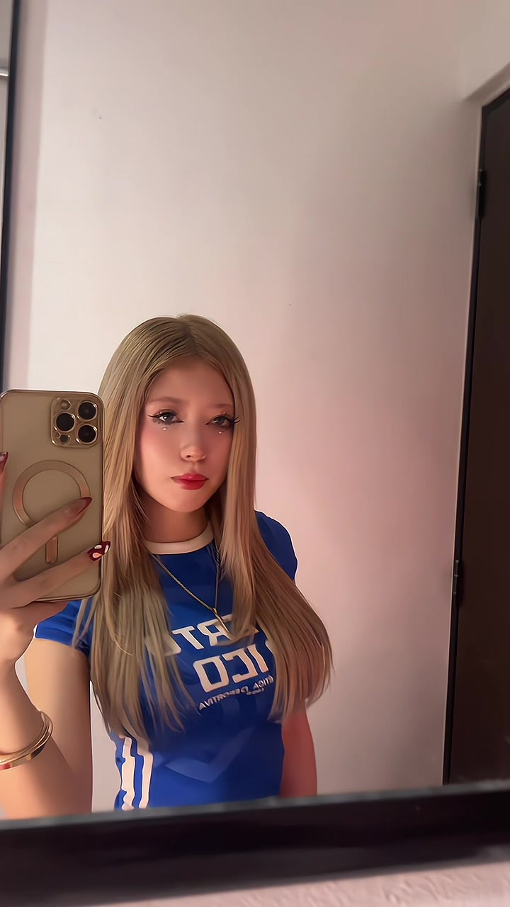 @𝐸𝓁𝒾𝓏𝒶