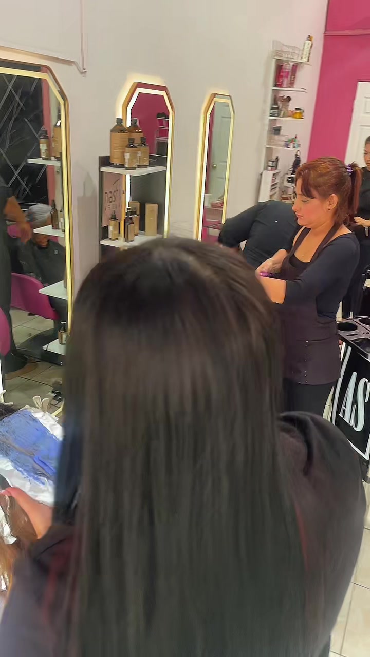 @✂️AnnaQuirozHairDesigner💎