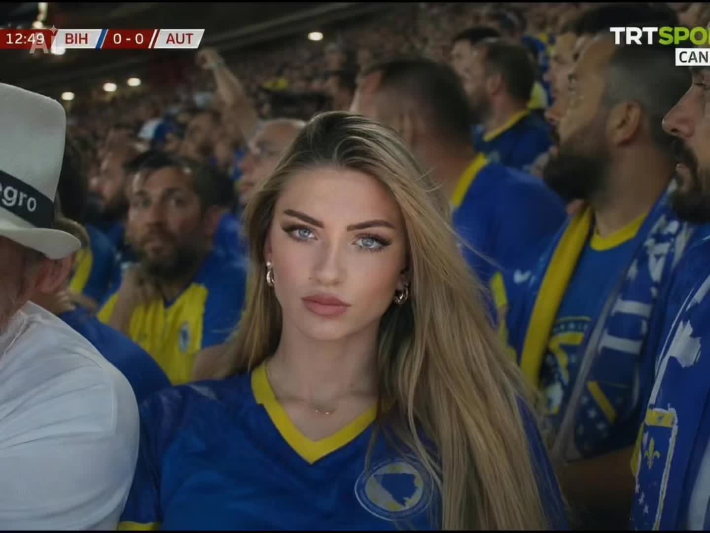 @Alina_alincee