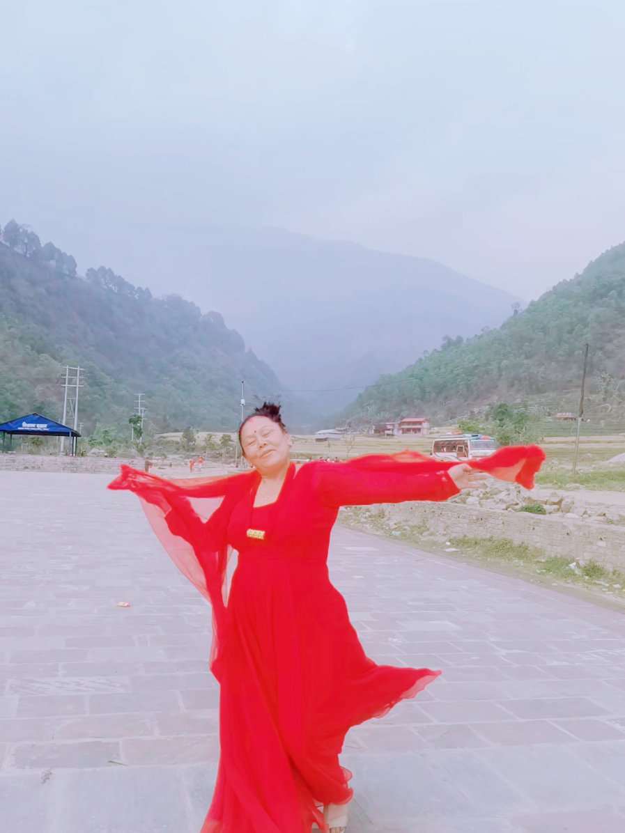 @Dipa limbu❤️💜💙