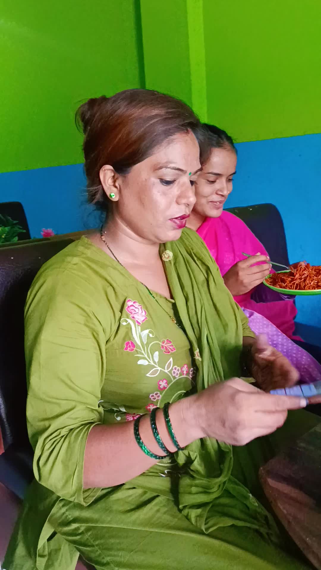 @रिभर साइड रेस्टुरेन्ट एण्ड बार