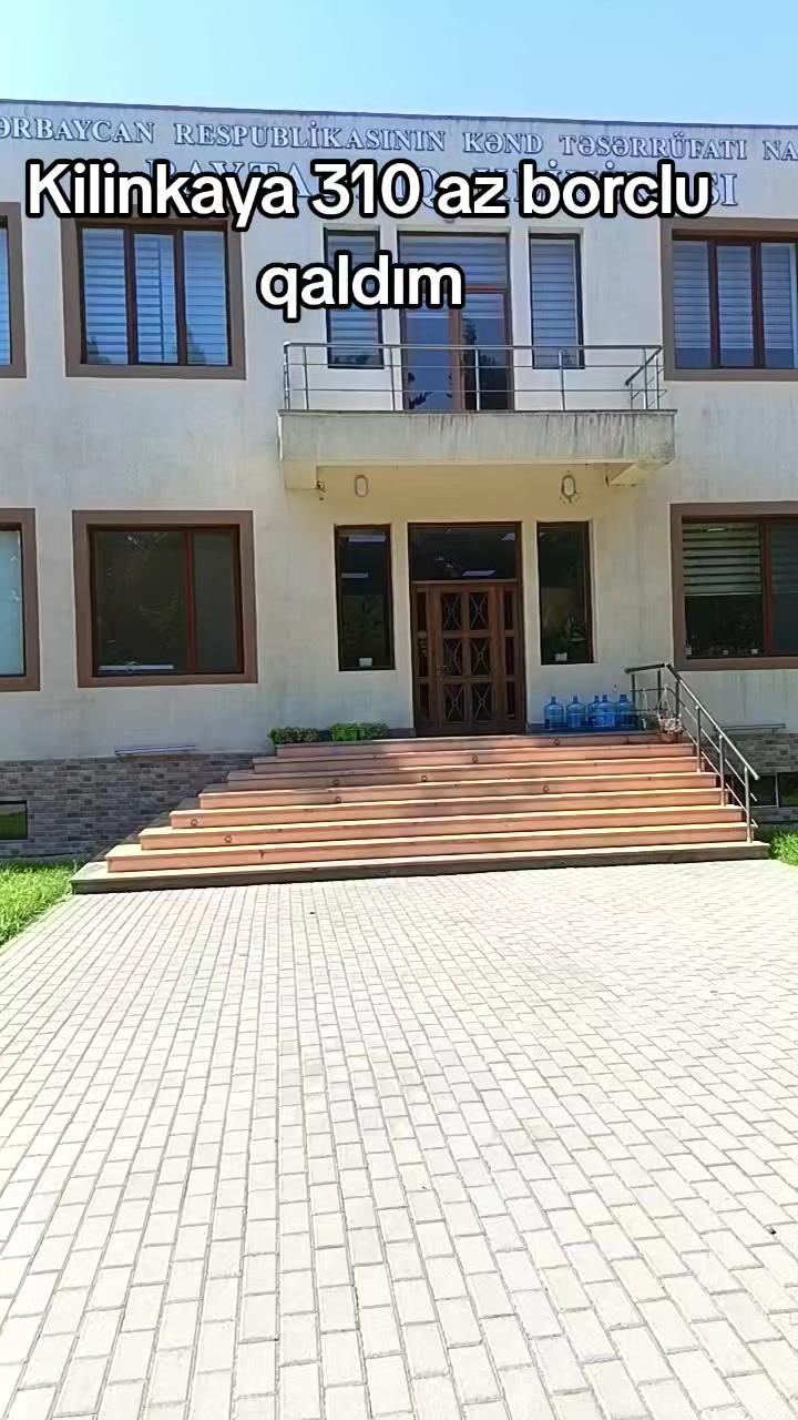 @Sahibsiz heyvanlara dəstək