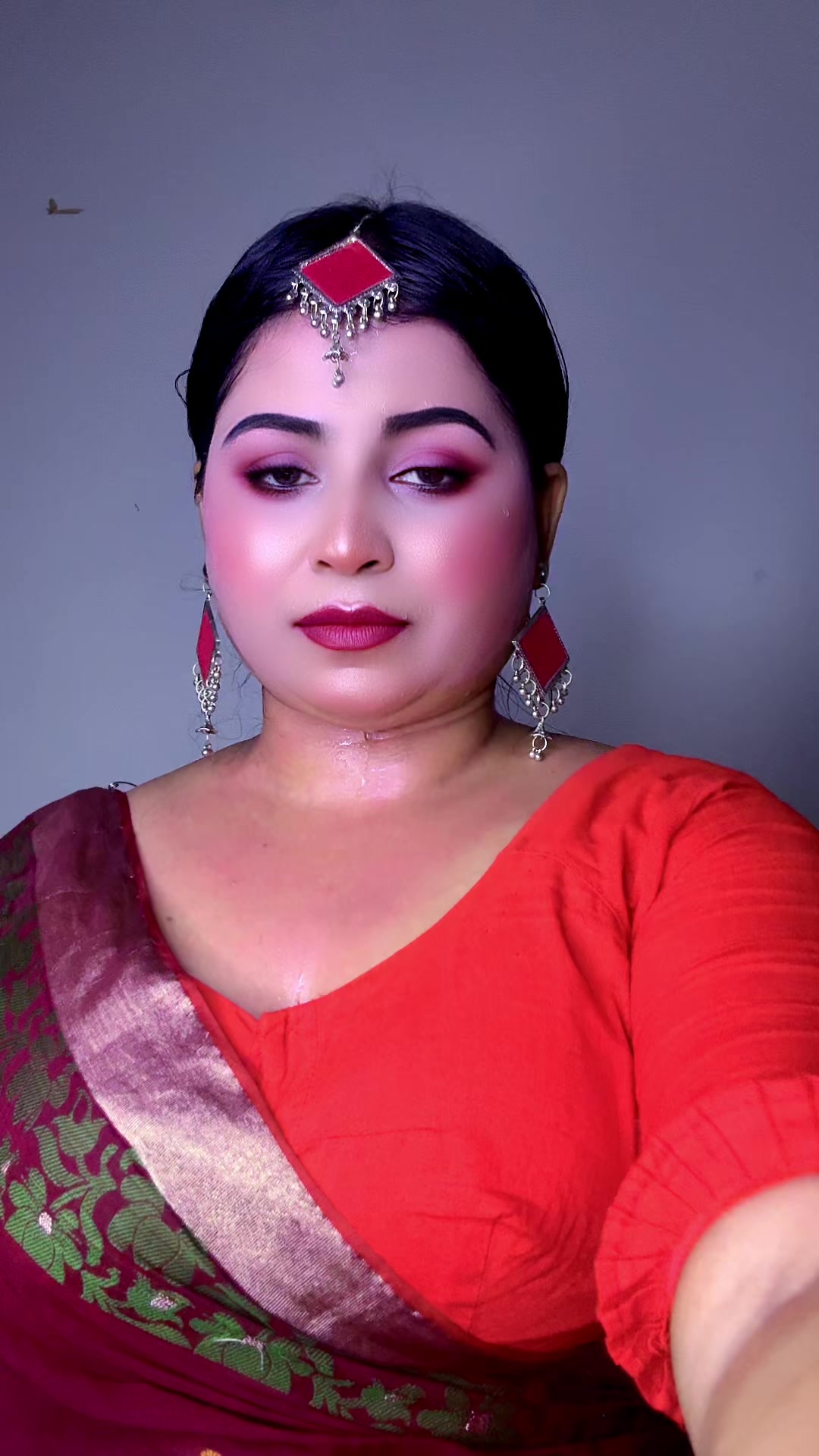 @Sharmin Shila cream apađ