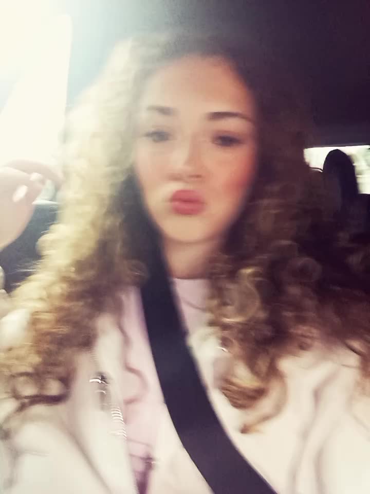 @𝐆𝐈𝐀𝐃𝐈𝐍𝐀 🪽