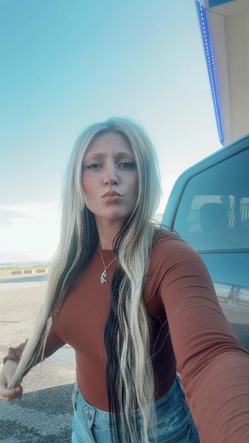 @rowdyblonde