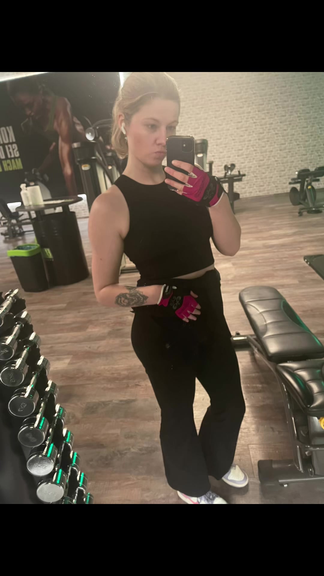 @Jenni