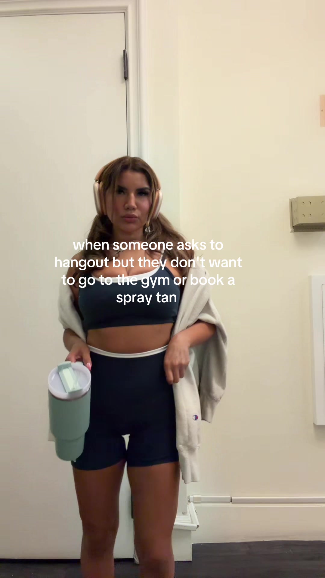 @Toomuchclass_
