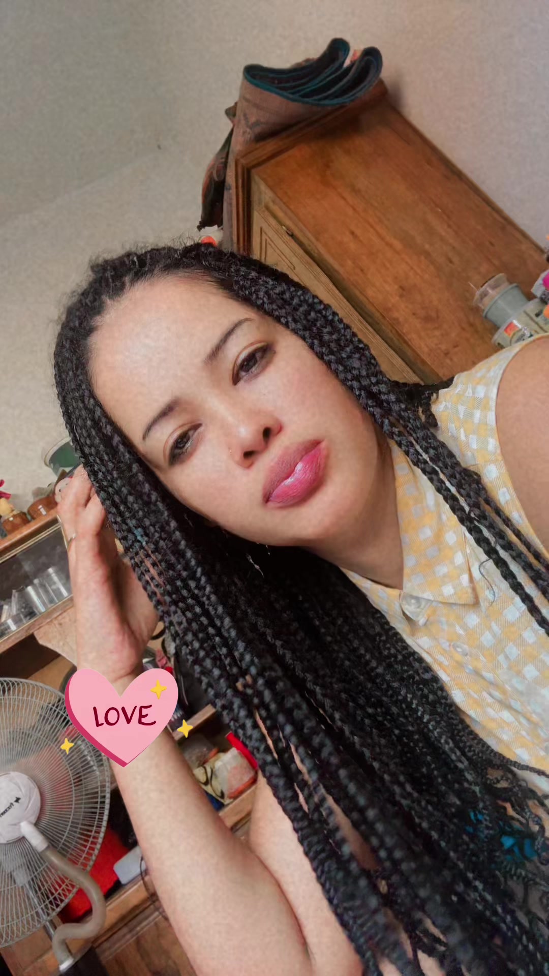 @moniqueasto