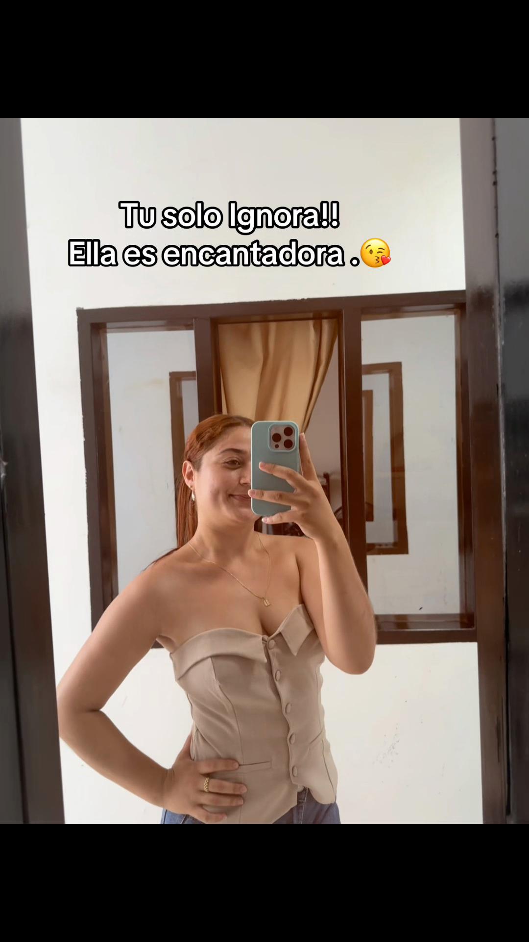 @🧜🏻♀️