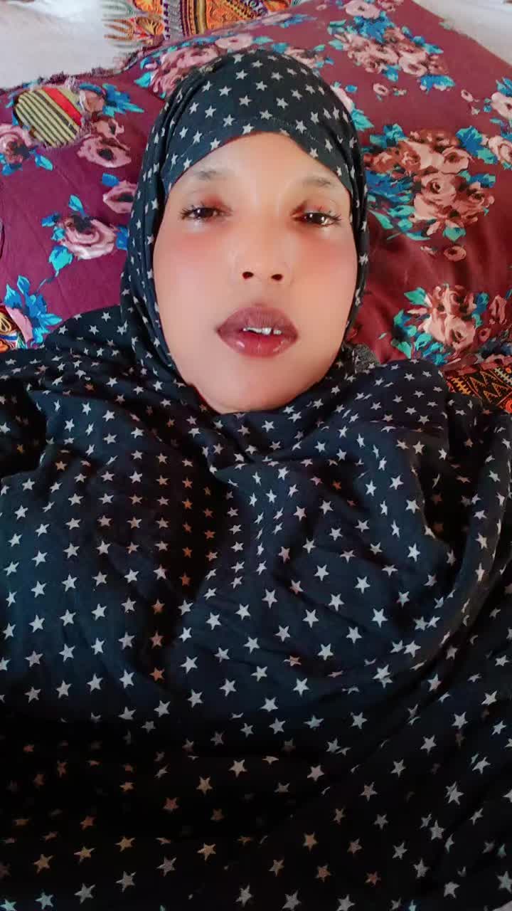 @Ayeeyo Xaliimo