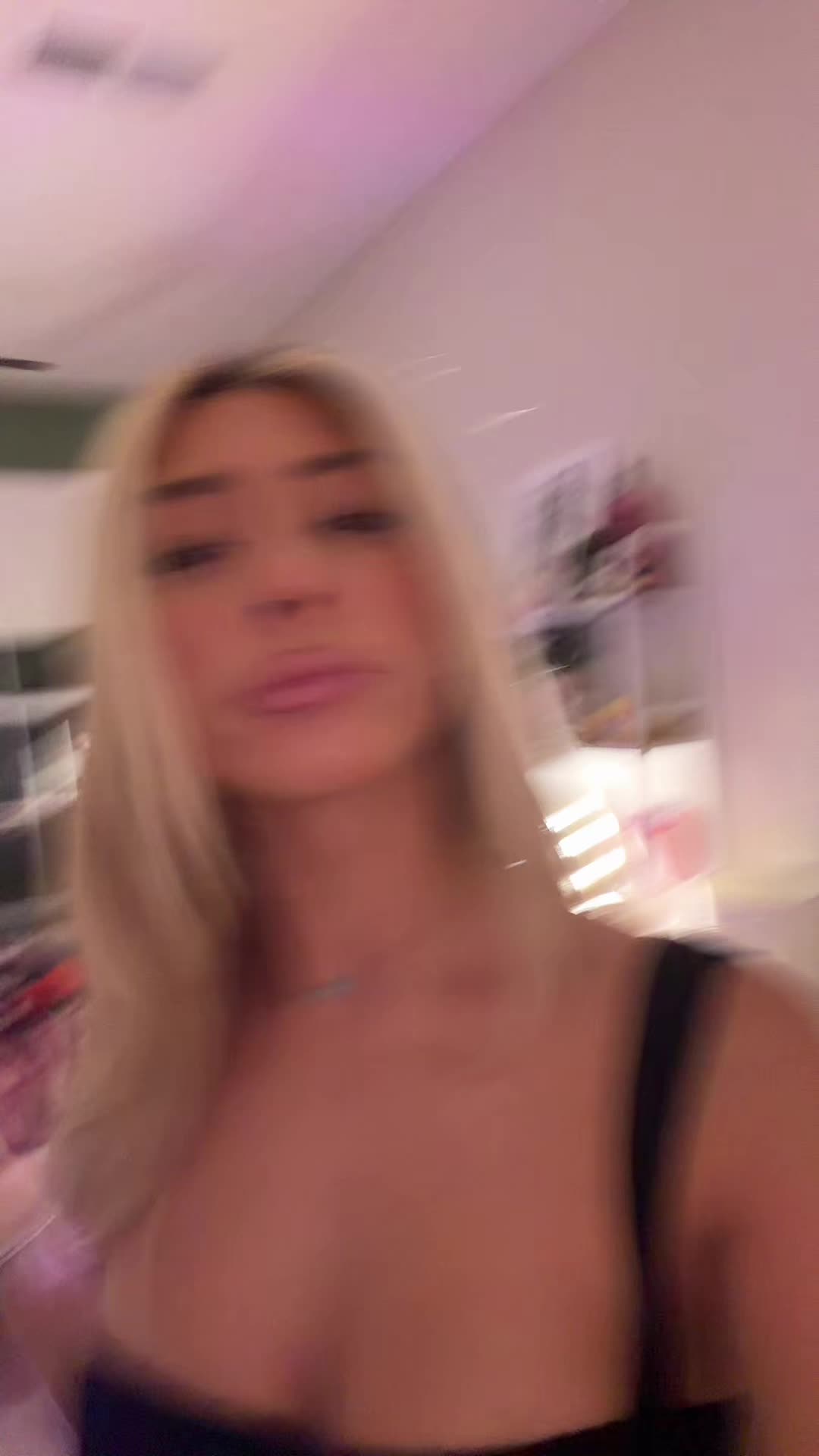 @M🧁C