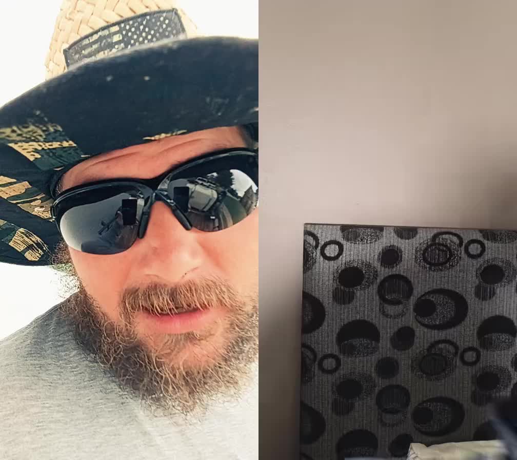 @👑 FAMOUSREDNECK👑