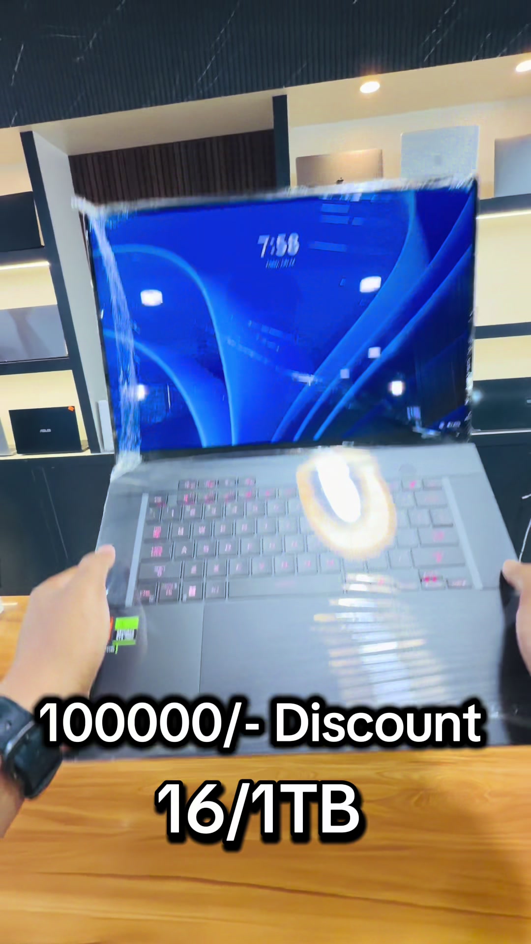 @Gizmo Store