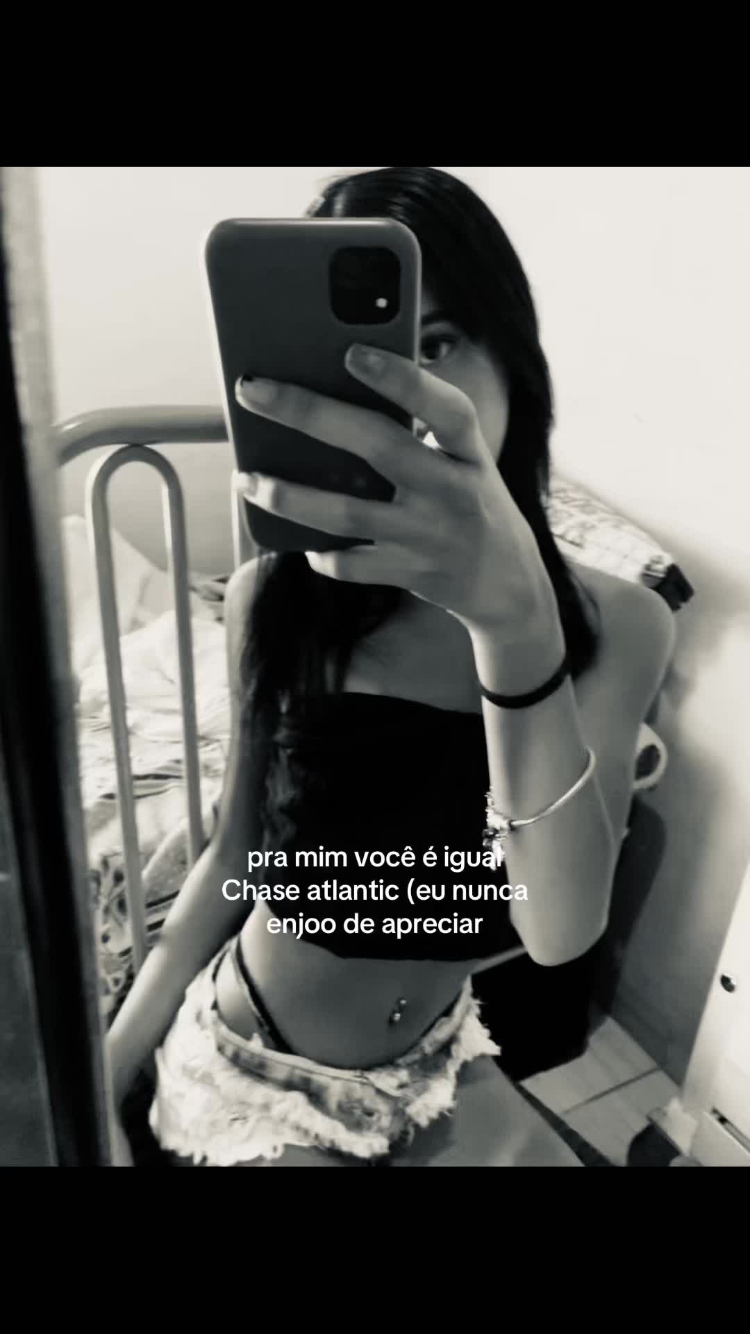 @manuella vit&oacute;ria✂️