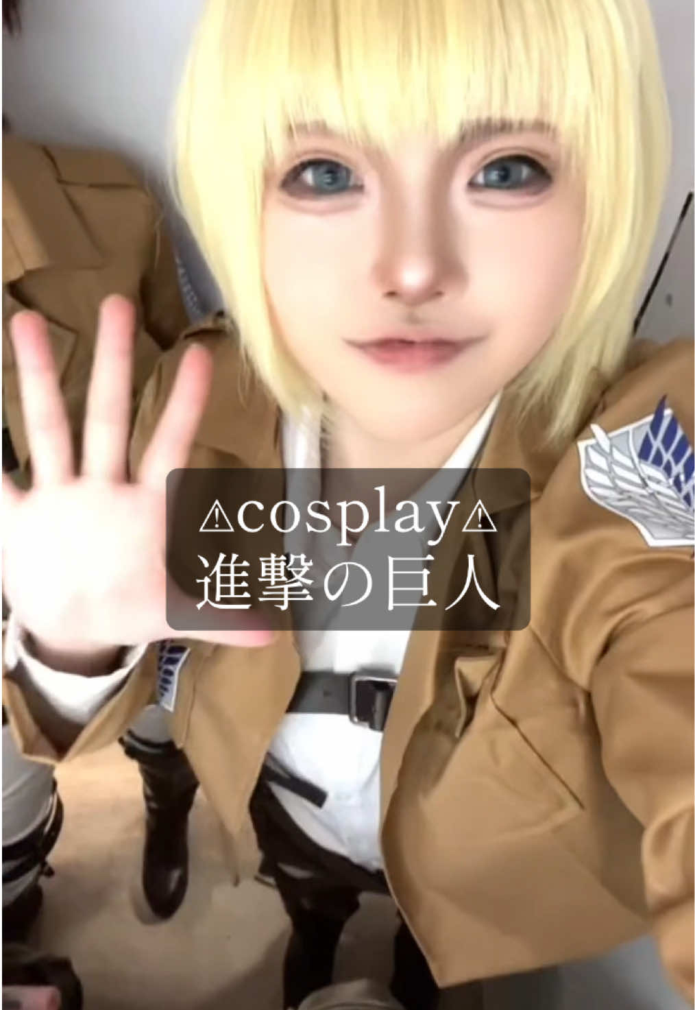 @ろろ.