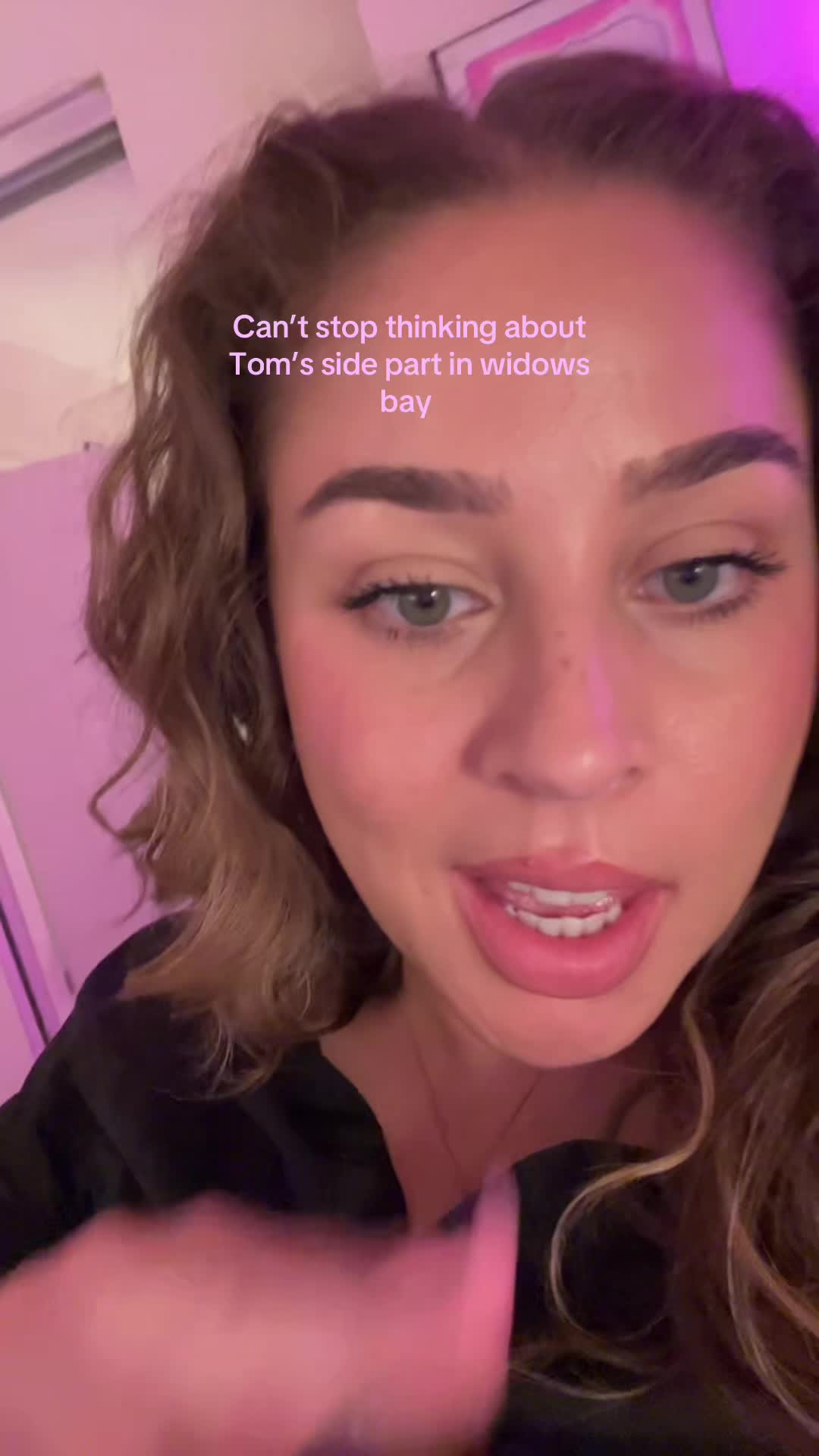 @zoefromtheinternet