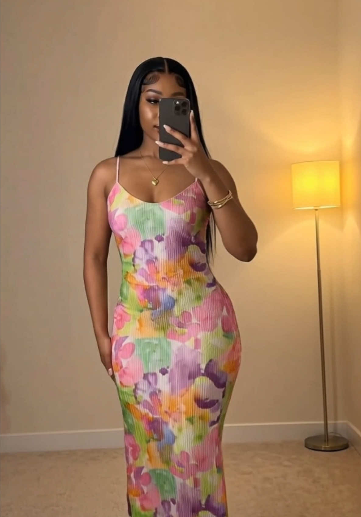 @Lala