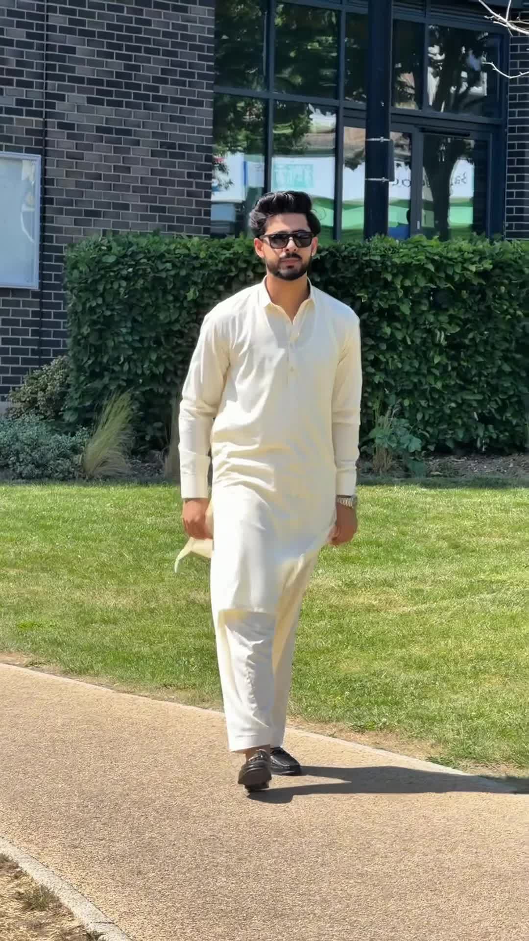 @Ashir Mughal⚡️
