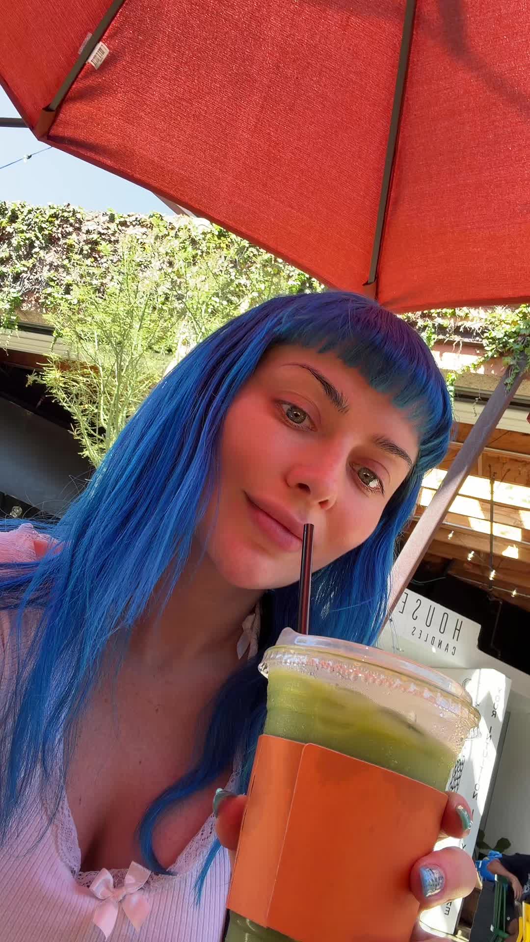 @Jewelz Blu