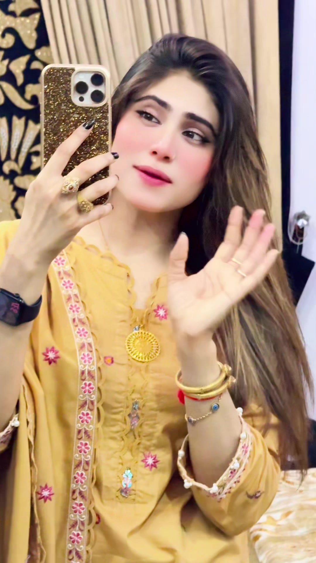 @Reema Khan